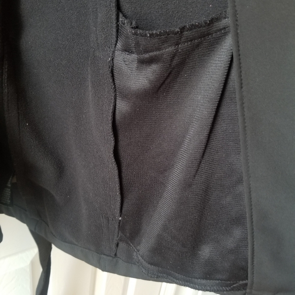 Covington Black Light Coat - Picture 5 of 11